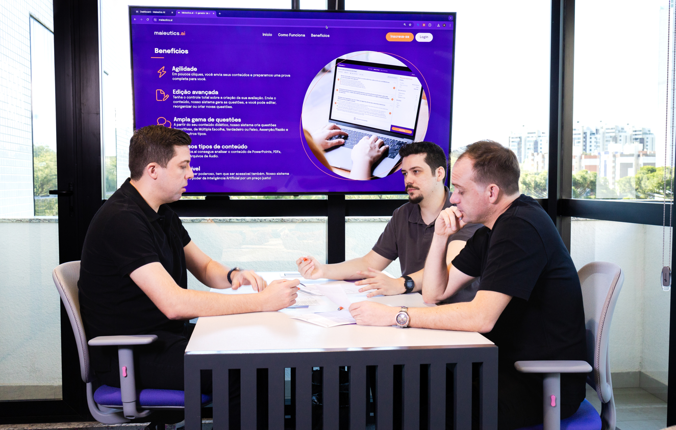 Com crescimento de 700% no EAD em 10 anos, universidades apostam em IA para garantir qualidade em escala